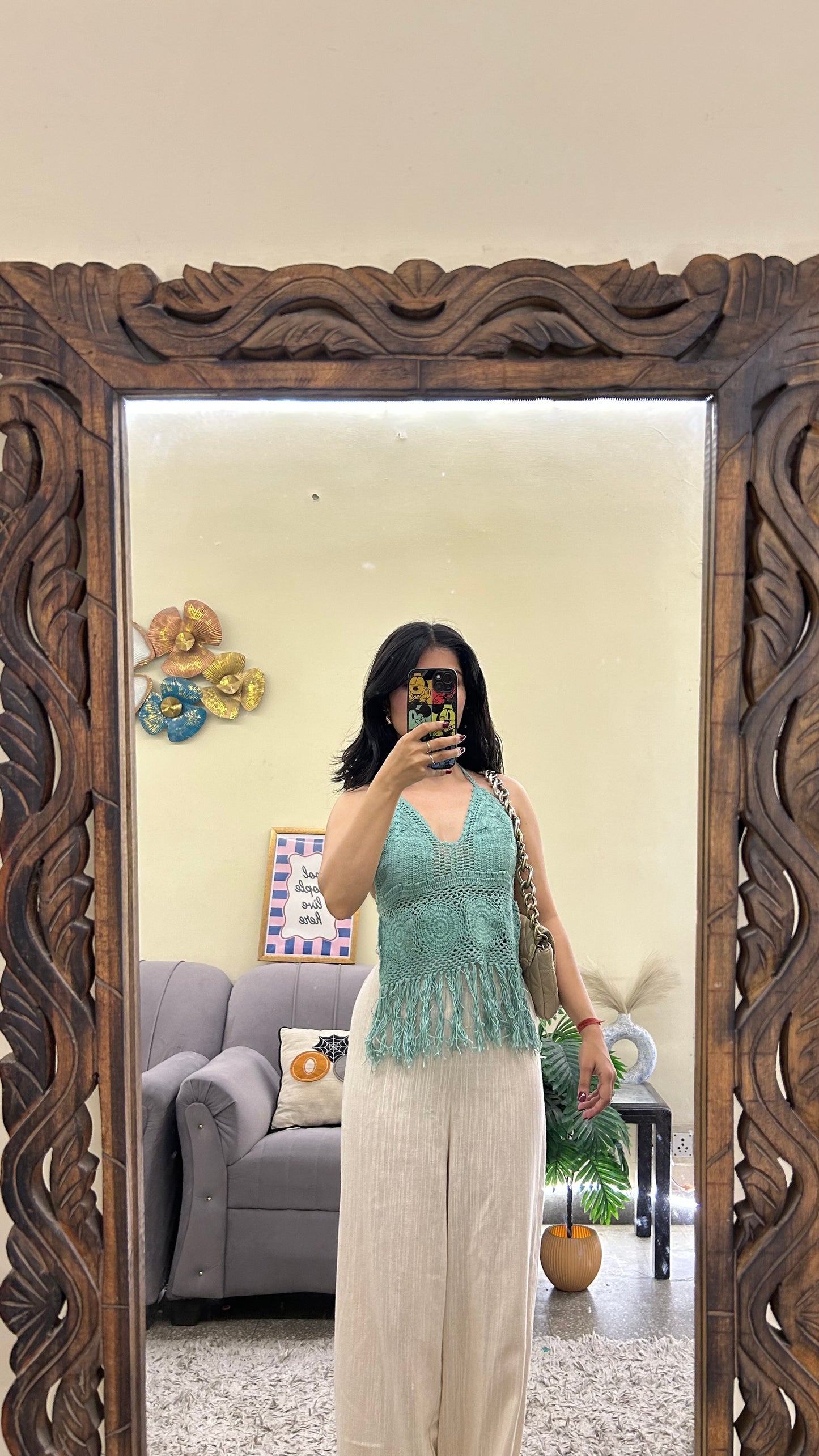 Cutw top halter neck