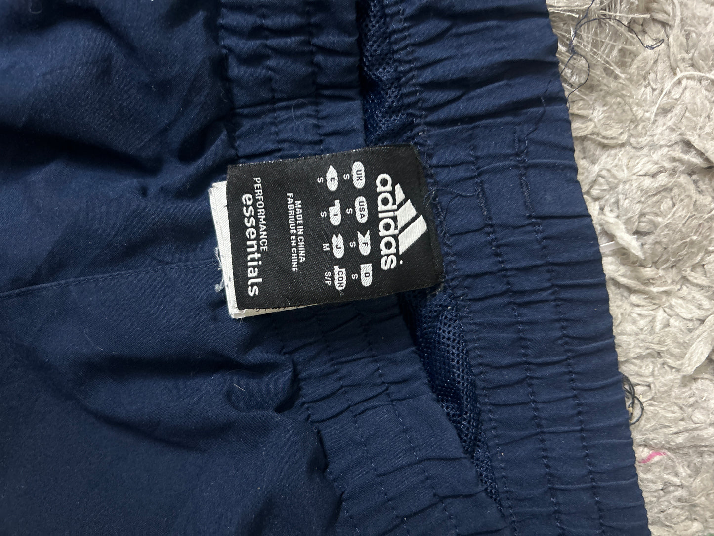 Adidas unisex trackpants 32-36 wIst/l:42/hips:44/thighs:26