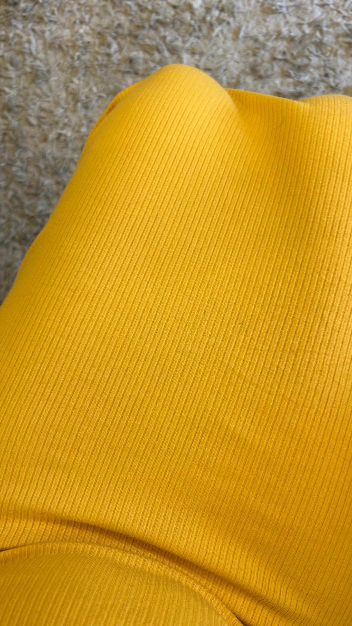 Cute thrifted dress 30-32 bust/l:41