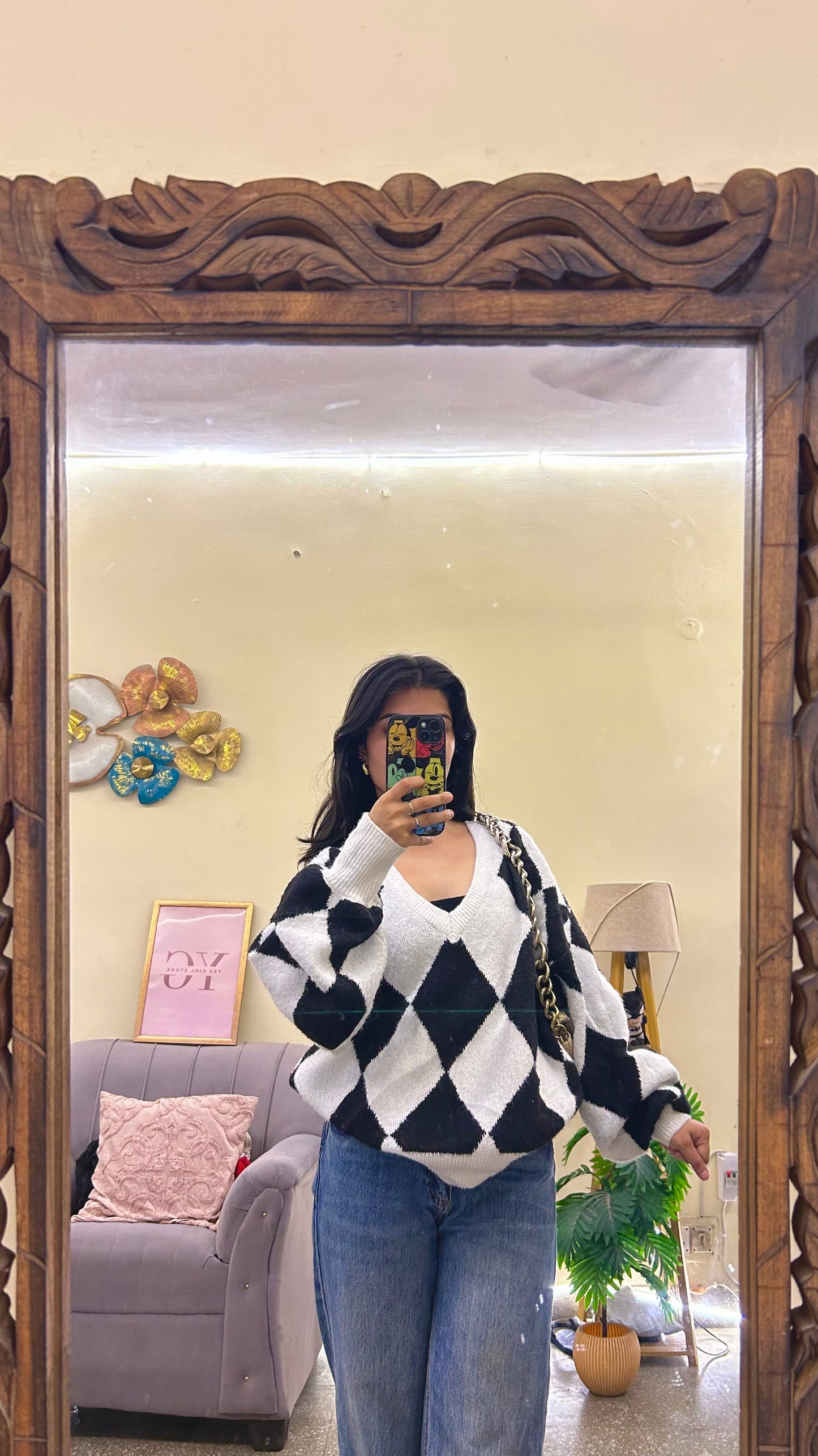 36)pintrest sweater size: M-L