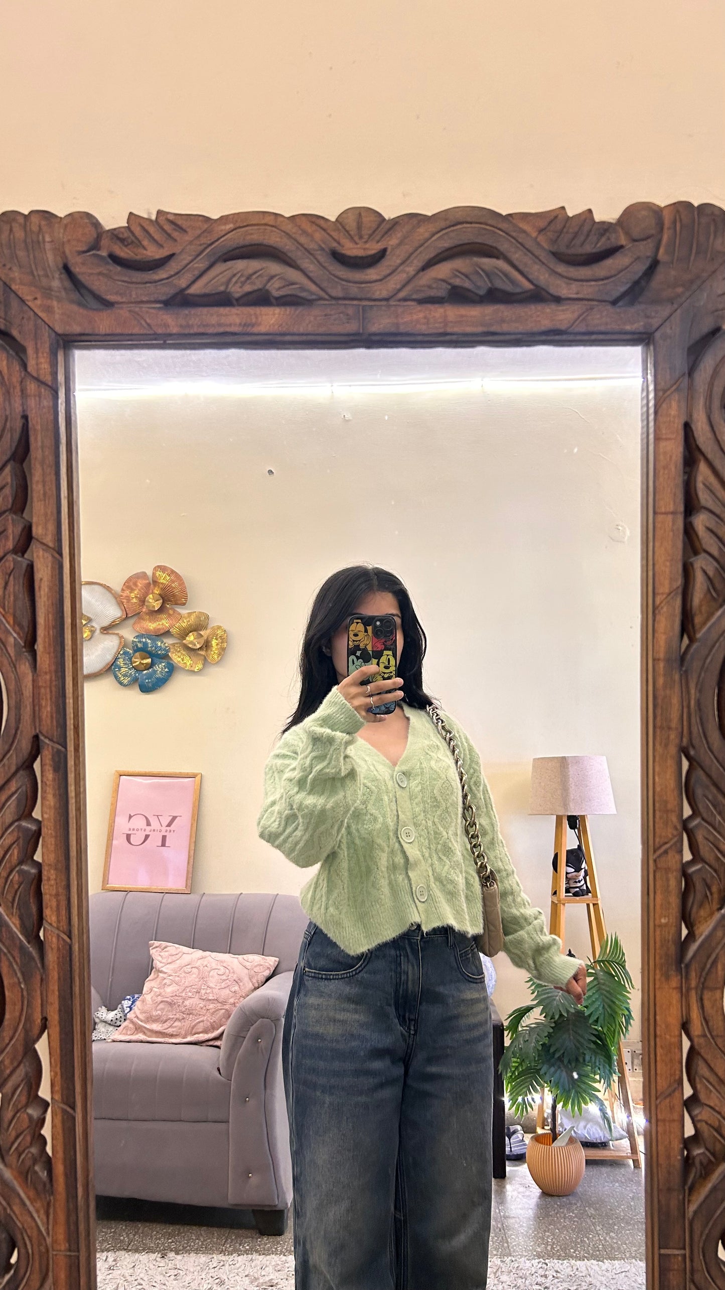 18) semi winter top bust - 28-32