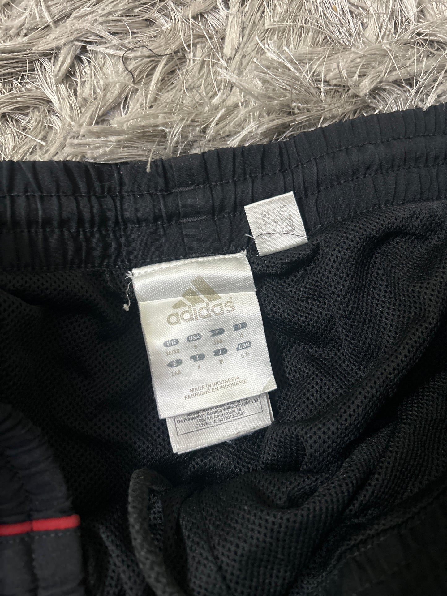 Adidas unisex trackpants 34-38 waist/l:40 /hips:44