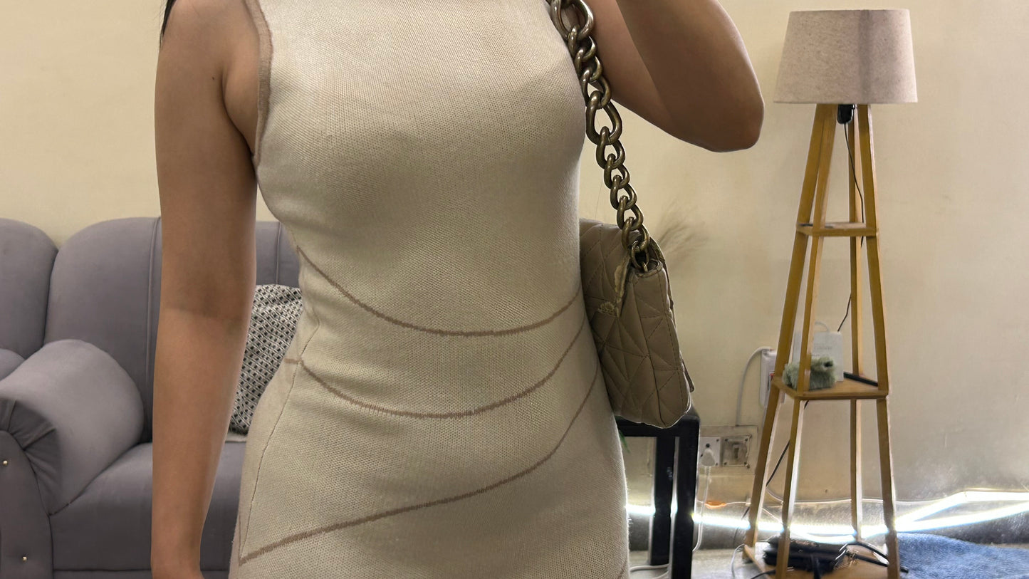 Thrifted dress 30-32 bust/l:48