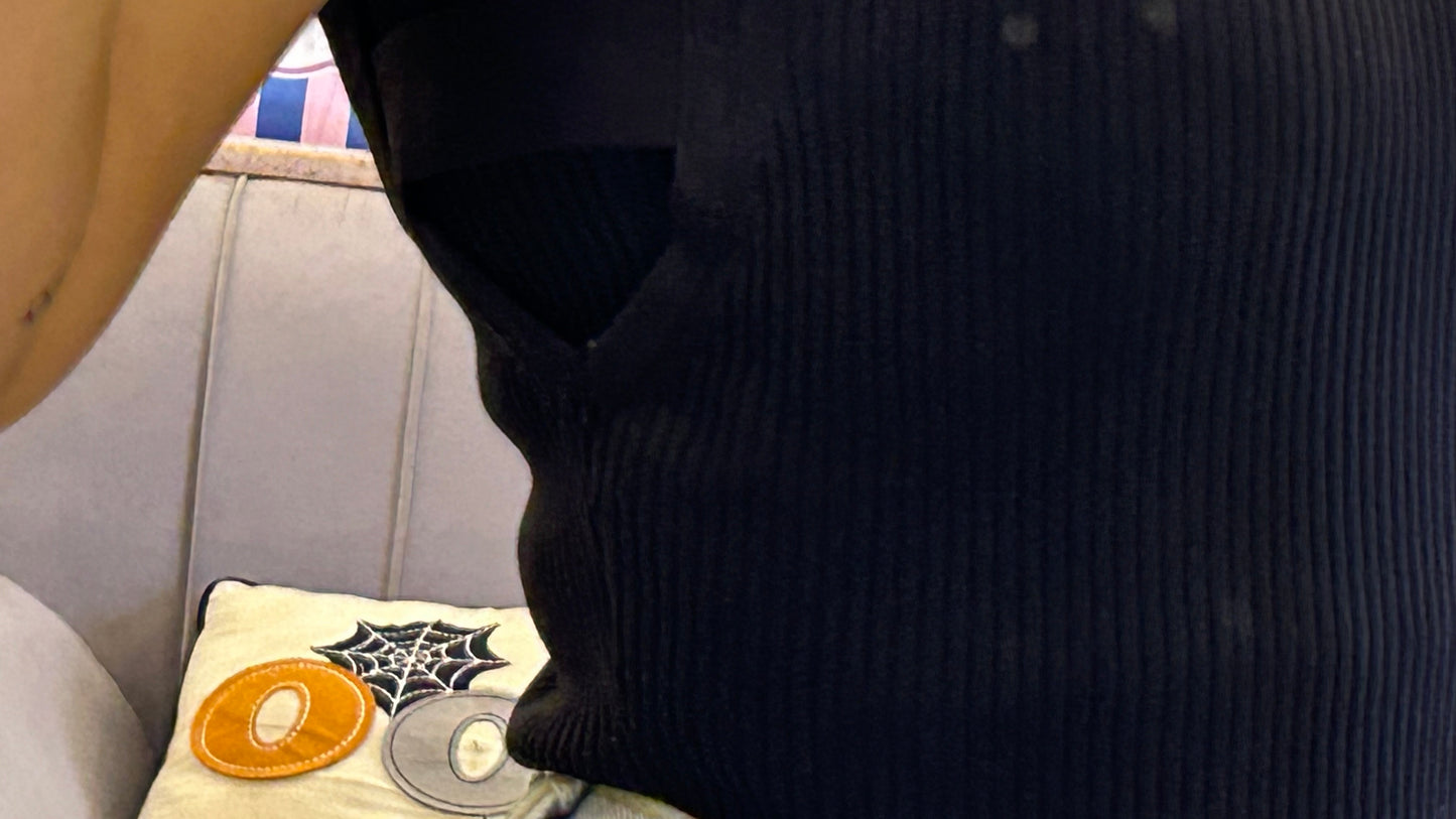 Cute bodysuit side cut 32-33 bust