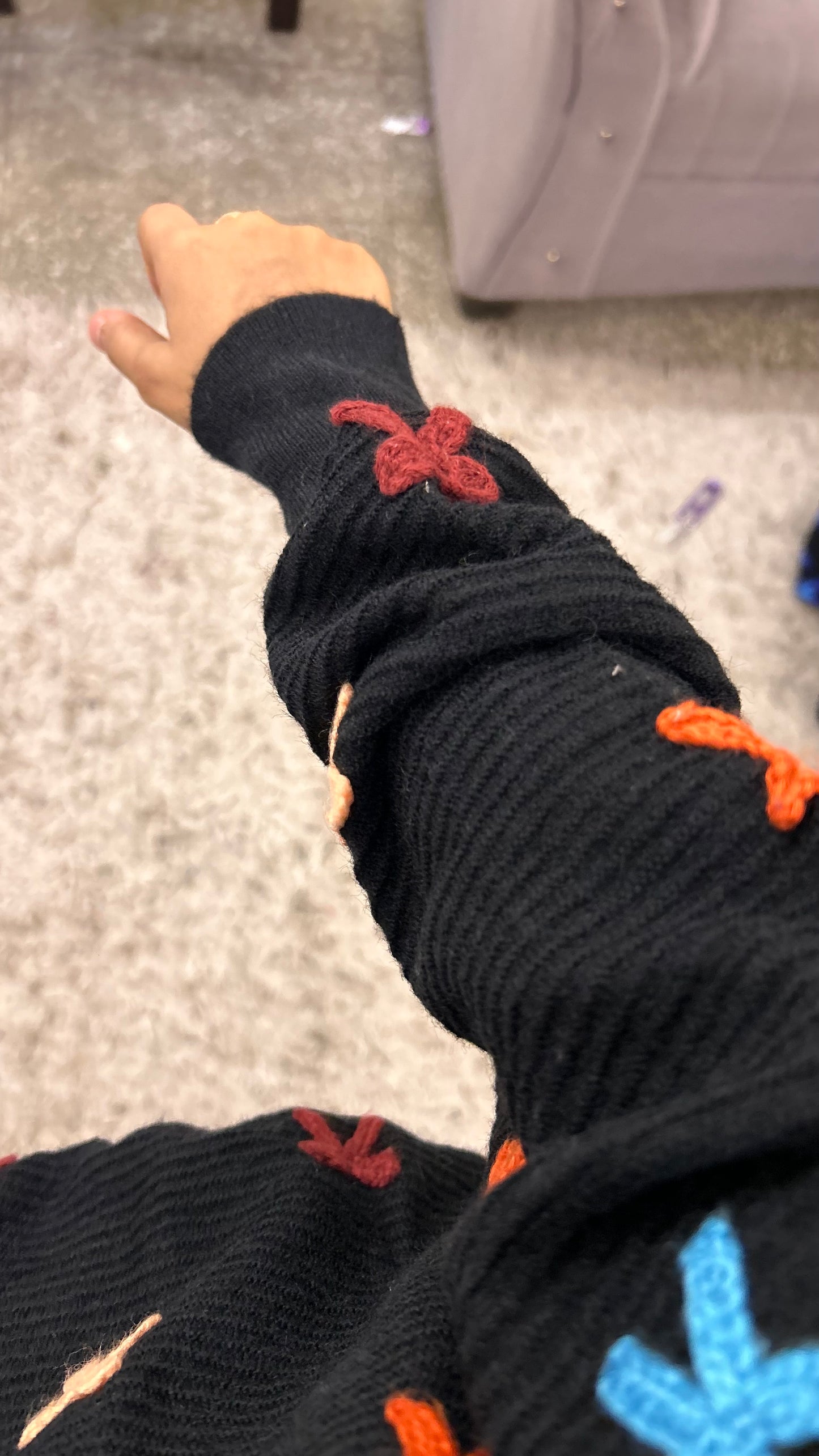 Cute sweater S