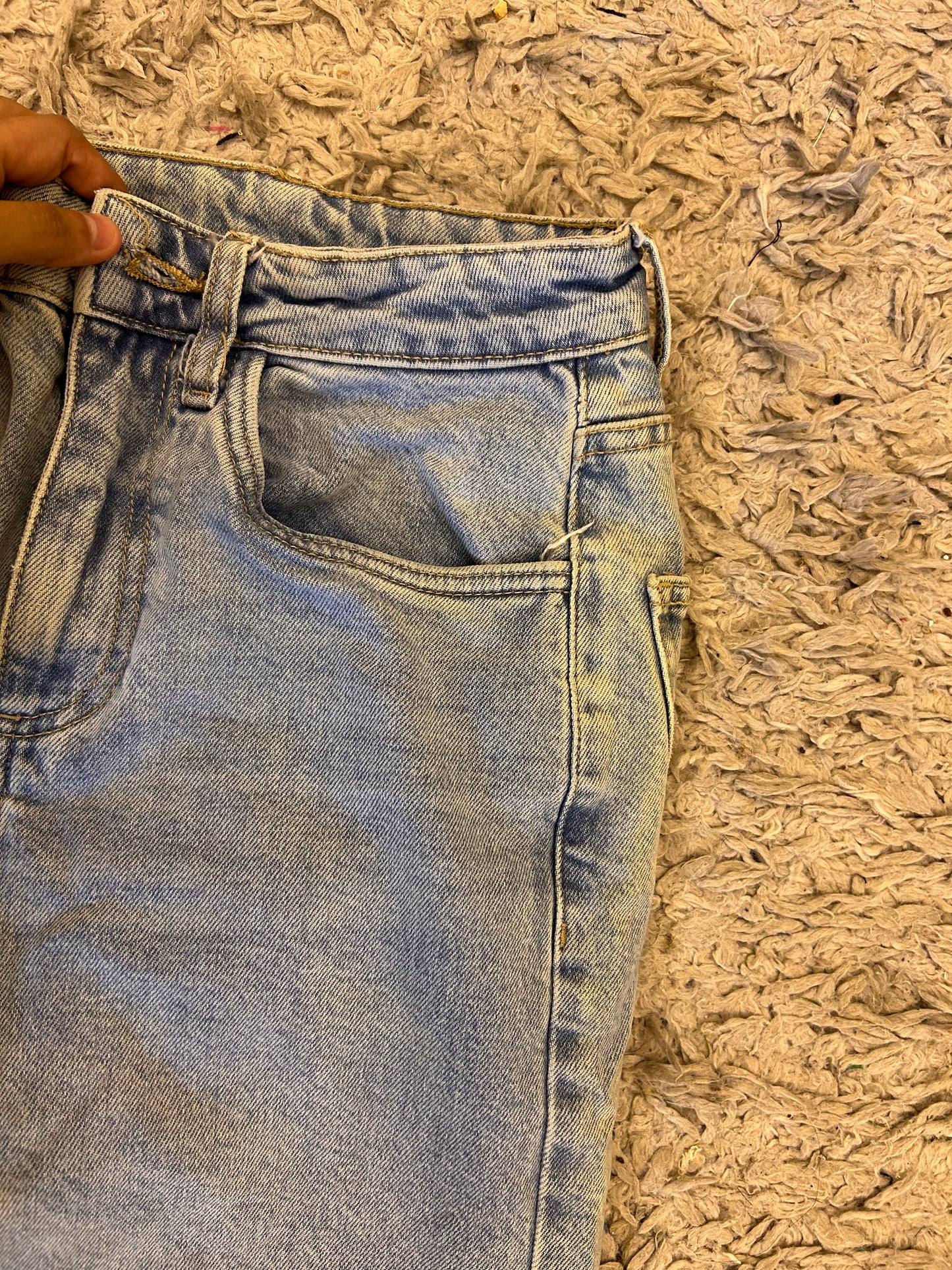 4) thrifted jeans waist -26 / L-41