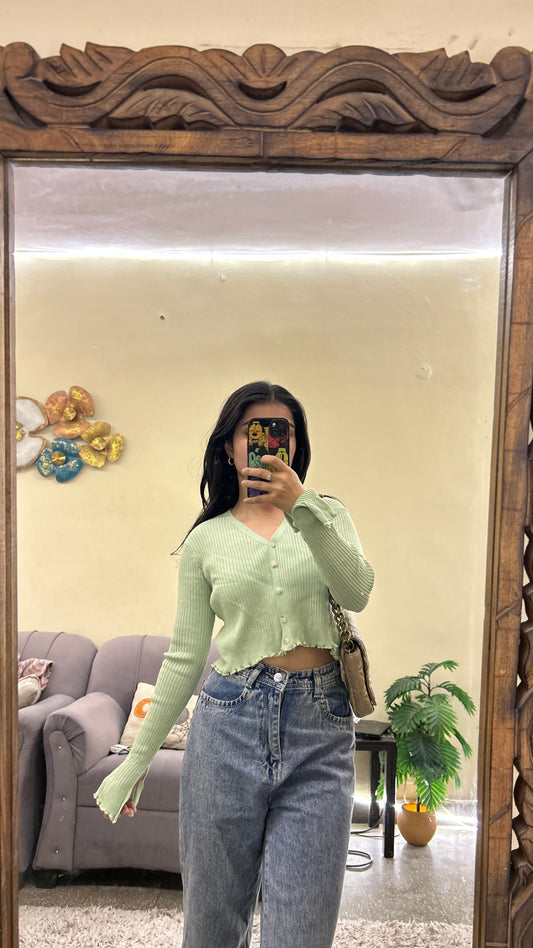 Cute top 30-34 bust