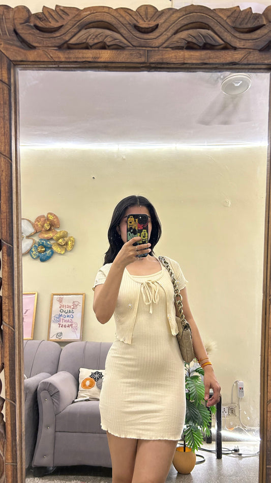 Cute dress 28-30 bust/27( with top)