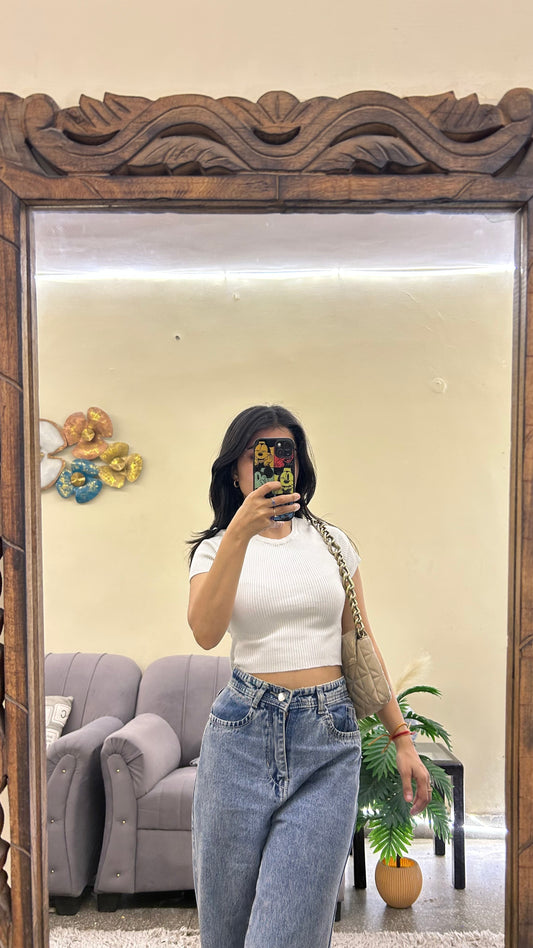 Cute top 30-34 bust