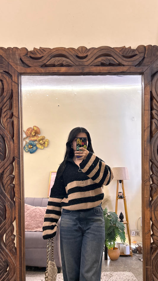 Cute sweater M-L