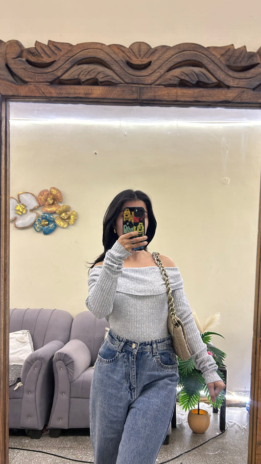 Off shoulder top 34-36