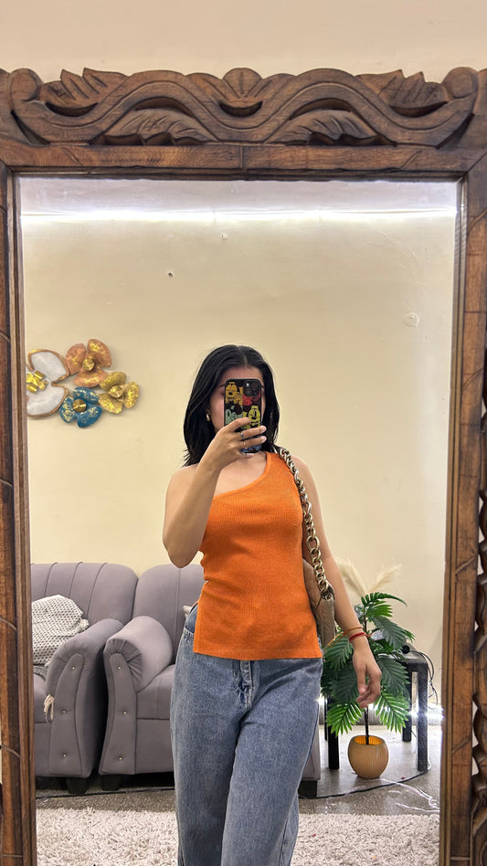Cute top 30-34 bust