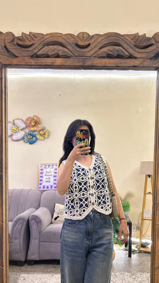 Cute top 30-32 bust