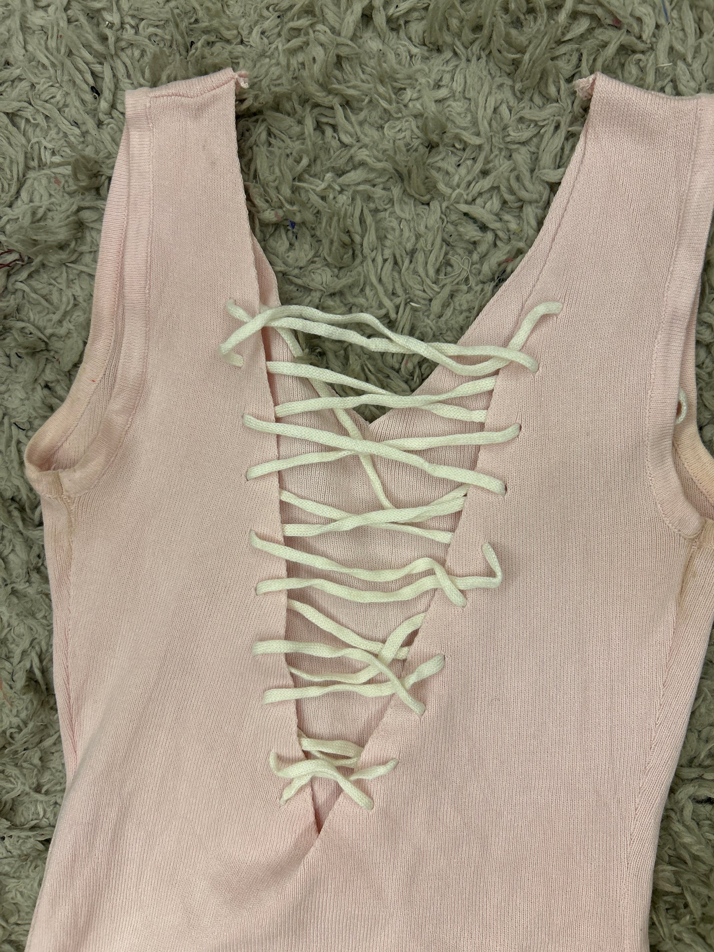 Cute dress 30-32 busy/l:30