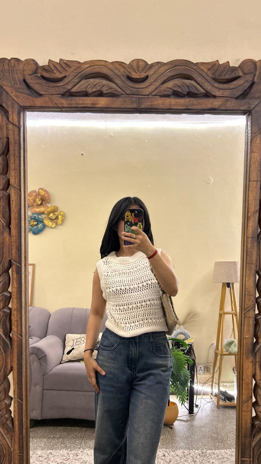 Cute top 28-32 bust