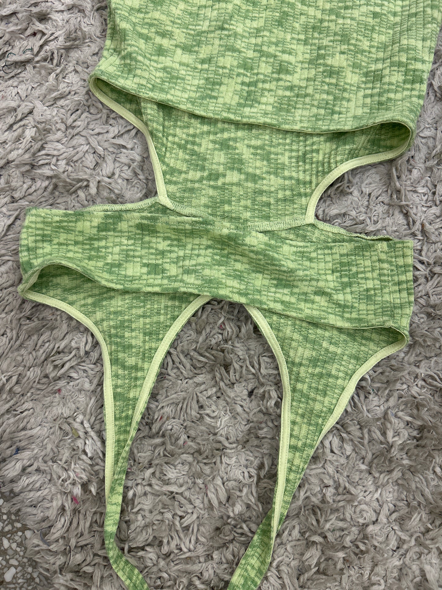 H&m Cute dress 32-34 bust