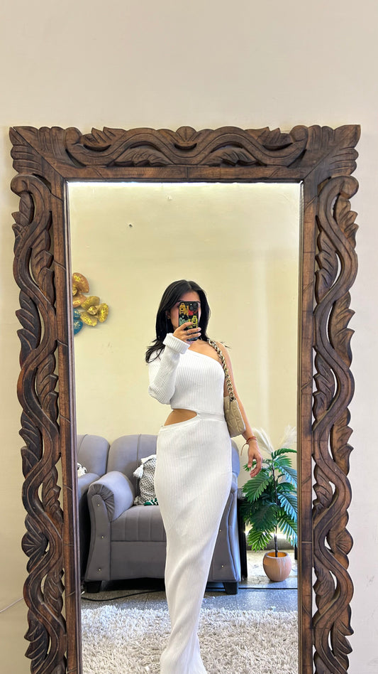 Bodycon dress  bust:36-38 bust / waist:30-32/ length:55