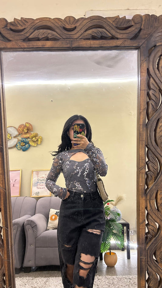 Cute jumpsuit 32 bust