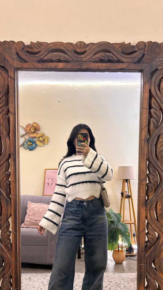 146)pintrest sweater size- xs