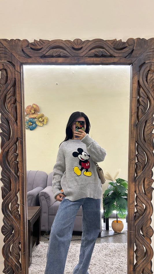 Cute sweater S-M