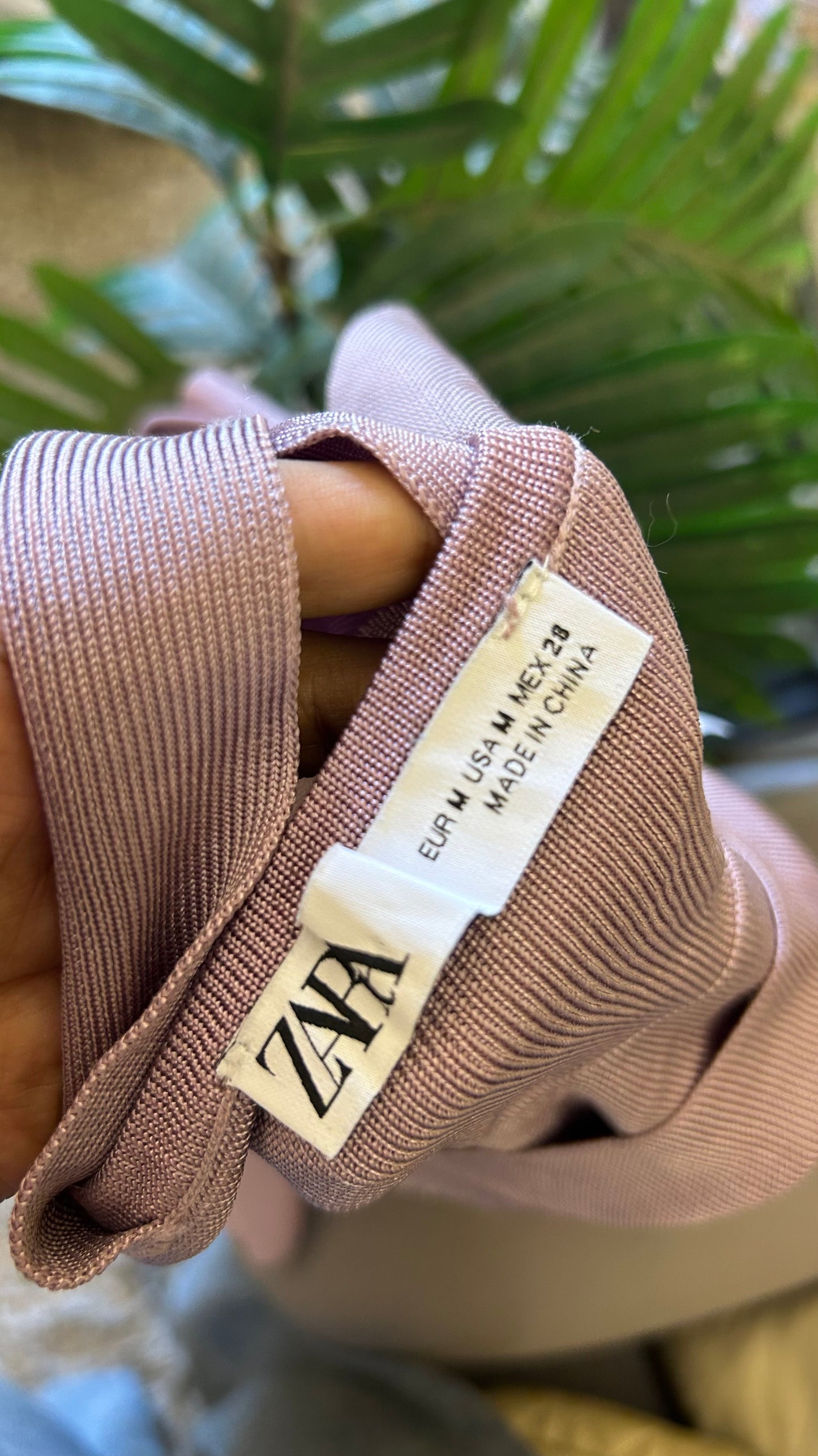 Zara top 32 bust