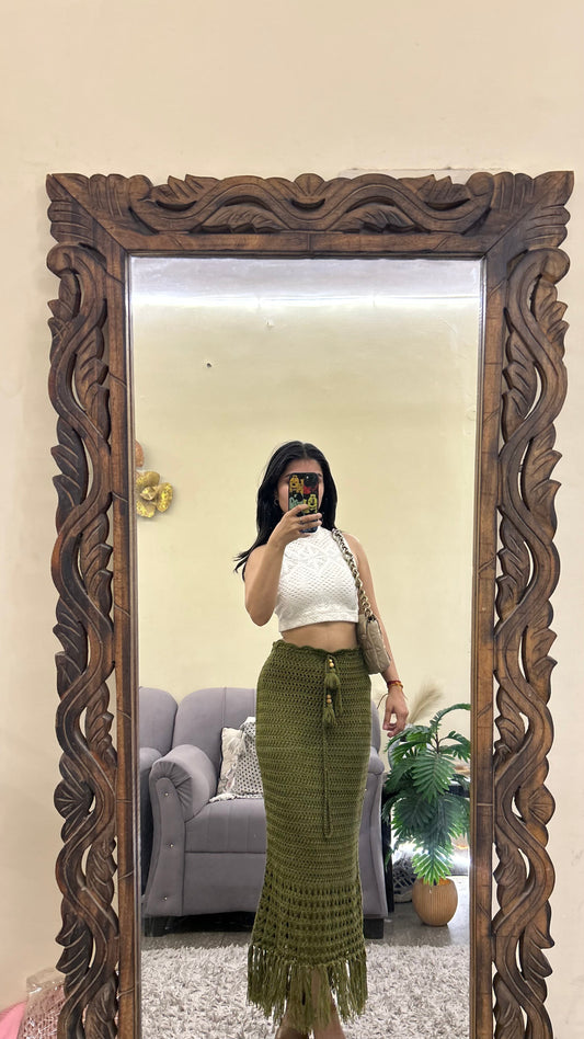 Crochet skirt 30-32 waist/L:35