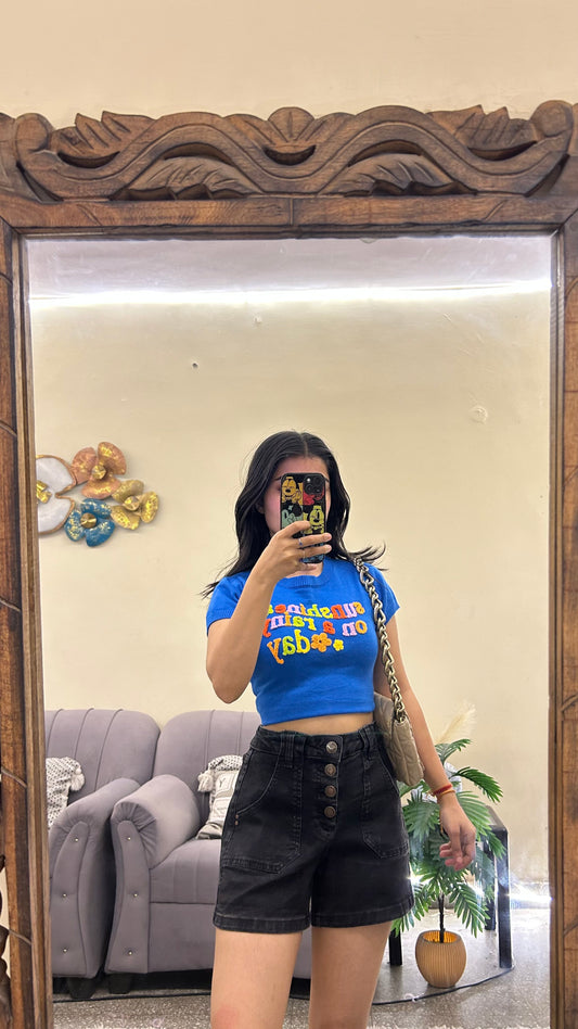 Cute short 32 waist/rise:10