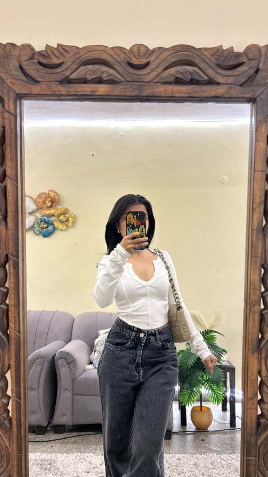 Cute top 30-32