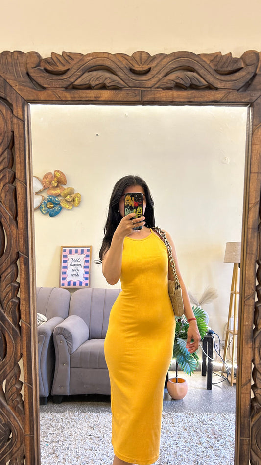 Cute thrifted dress 30-32 bust/l:41