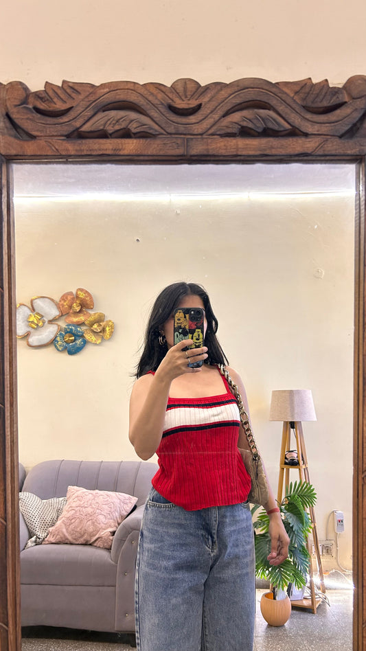95) cute top 32-34 bust