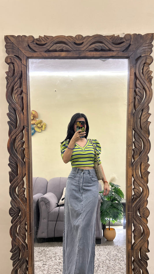 89) korean skirt 26 waist/l:37