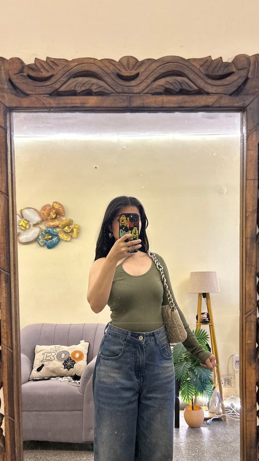 Cute top 32-34 bust