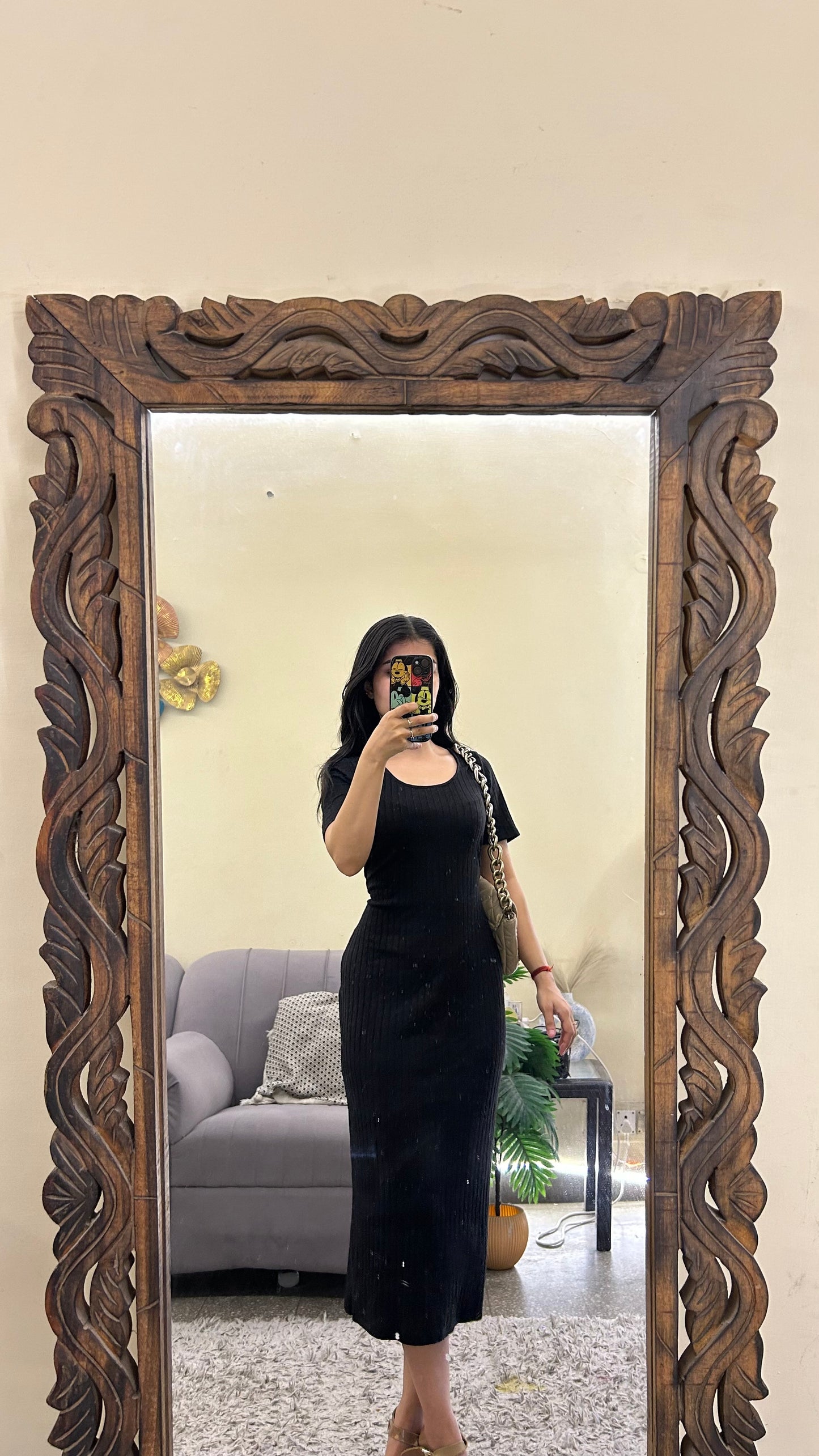Classy dress thrifted 34-36 bust/l:44