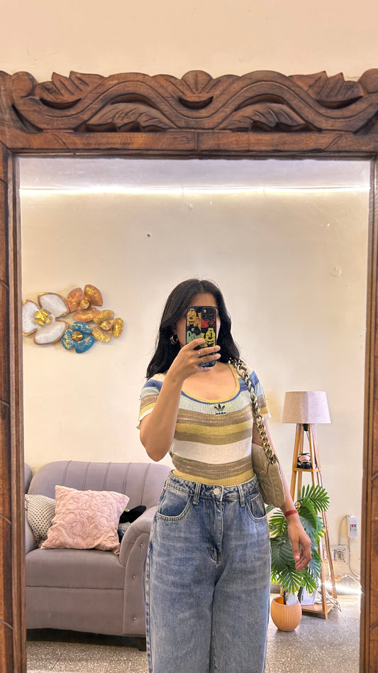 47) cute top 32-34 bust