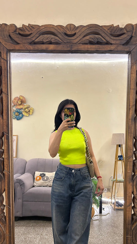 Cute top 28-30 bust