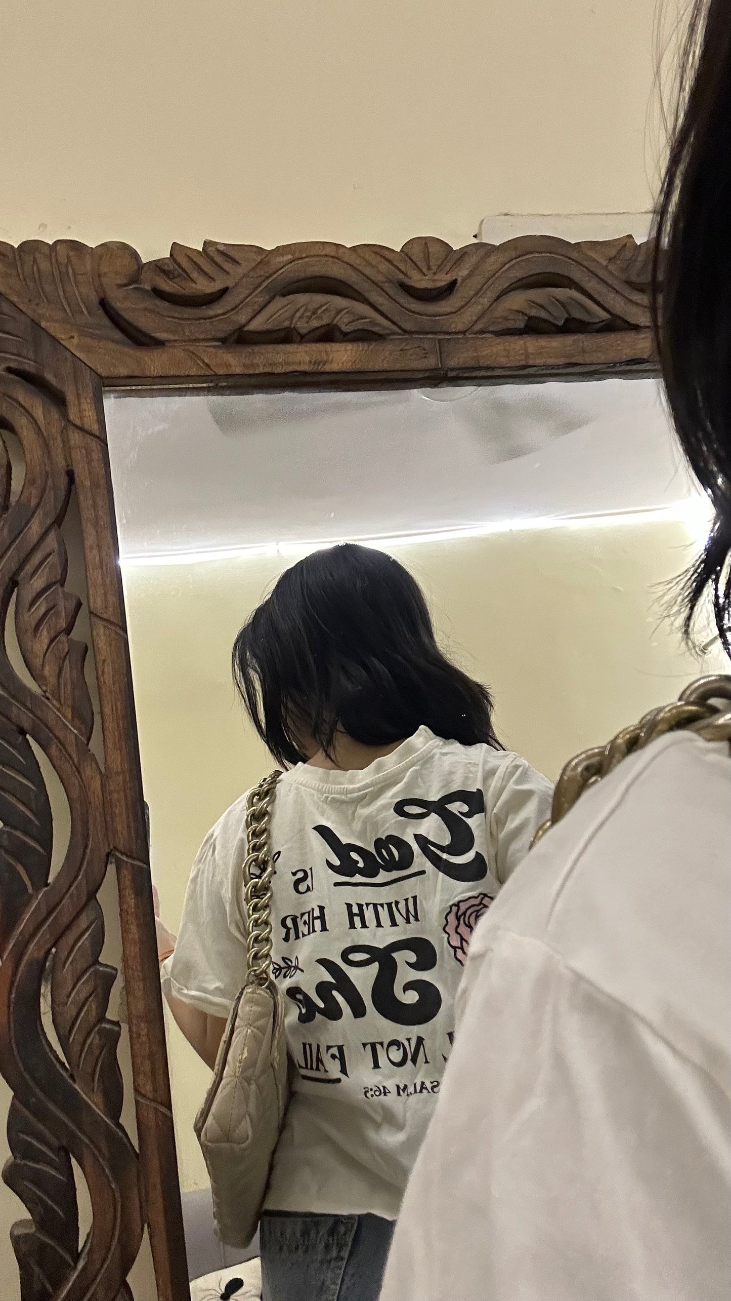 Cute graphic tee s