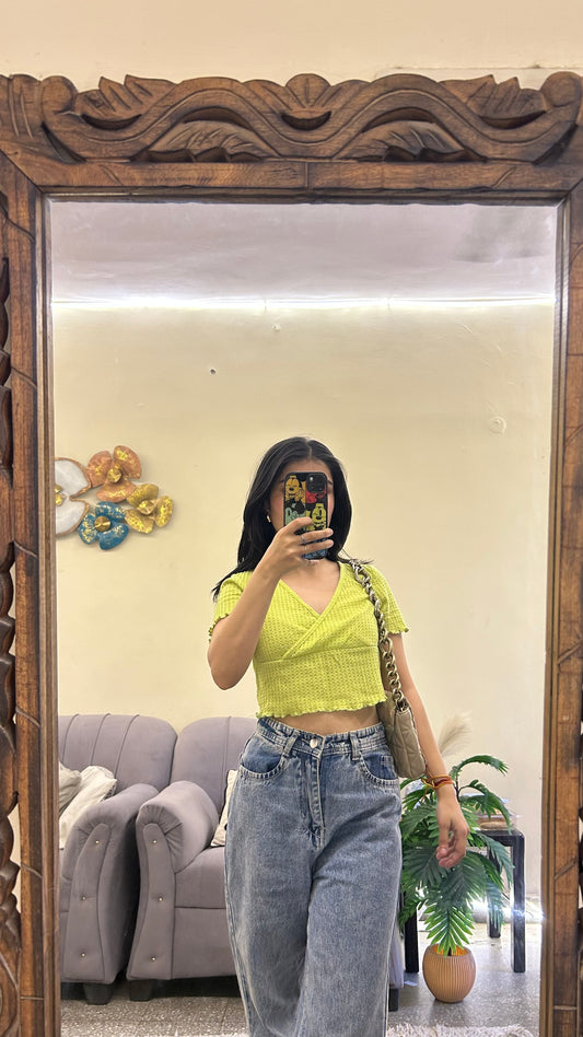 Cute top 30-32 bust