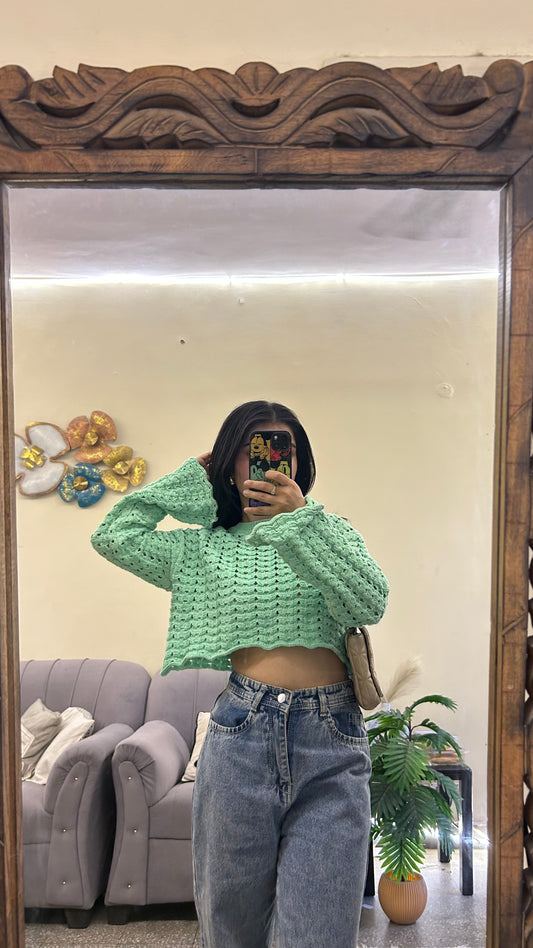Cute crochet top 30-32 bust