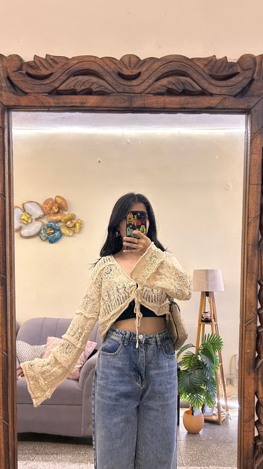 126 cute top 34-36 bust
