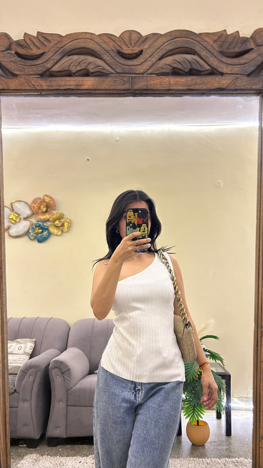 Cute top 34-36 bust
