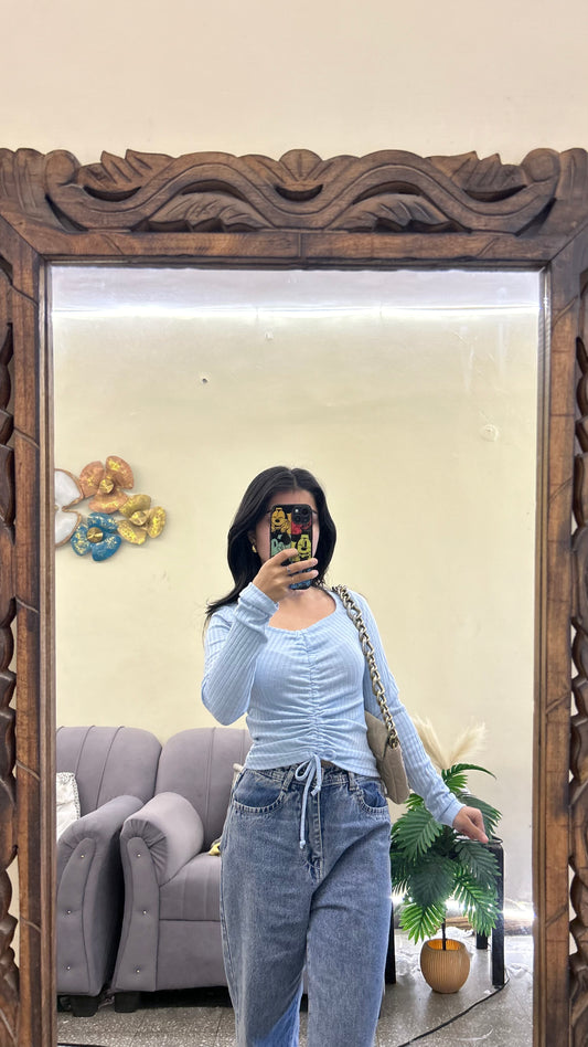 Cute top 28-30