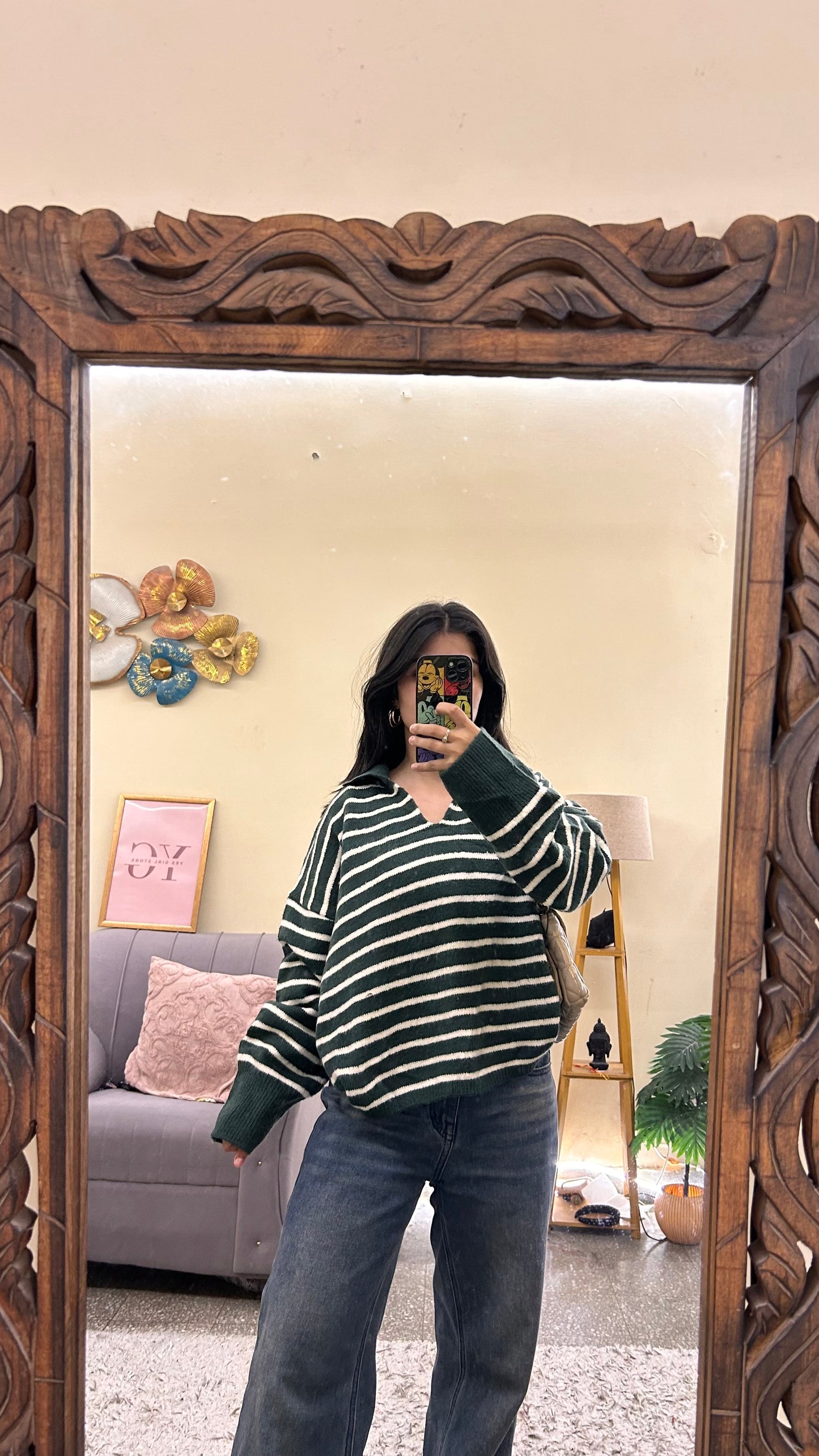 104(pintrest sweater size-L
