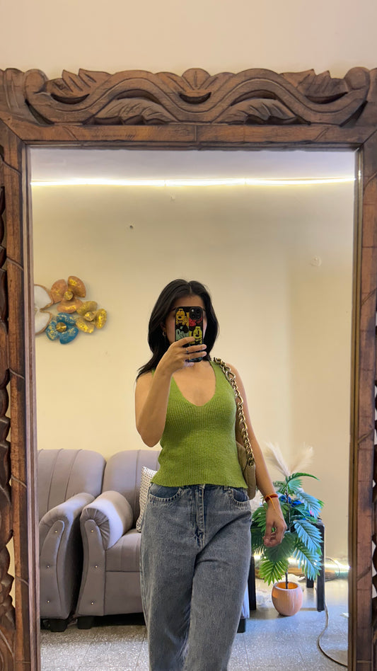 Cute top 32 bust