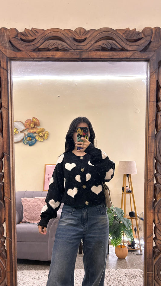115)pintrest heart sweater size-xs-s