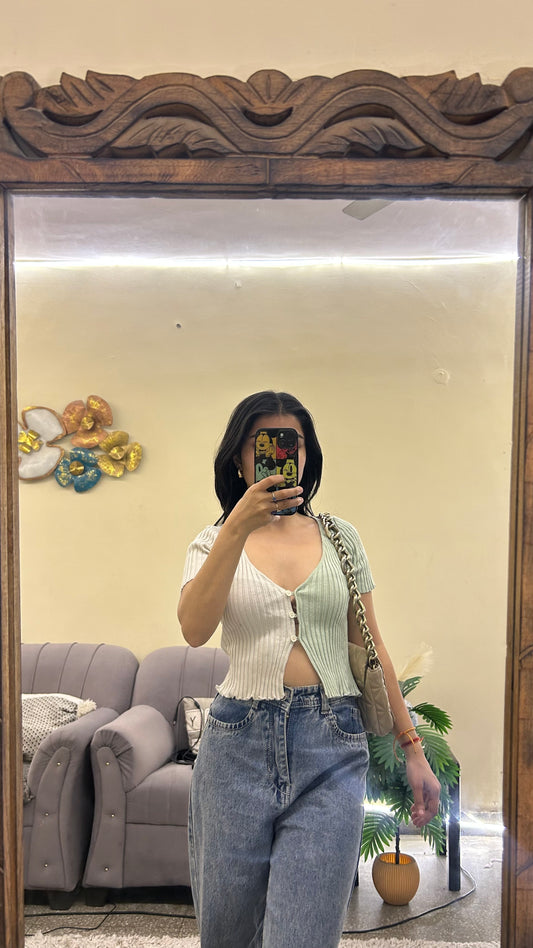 Cute top 30-32 bust
