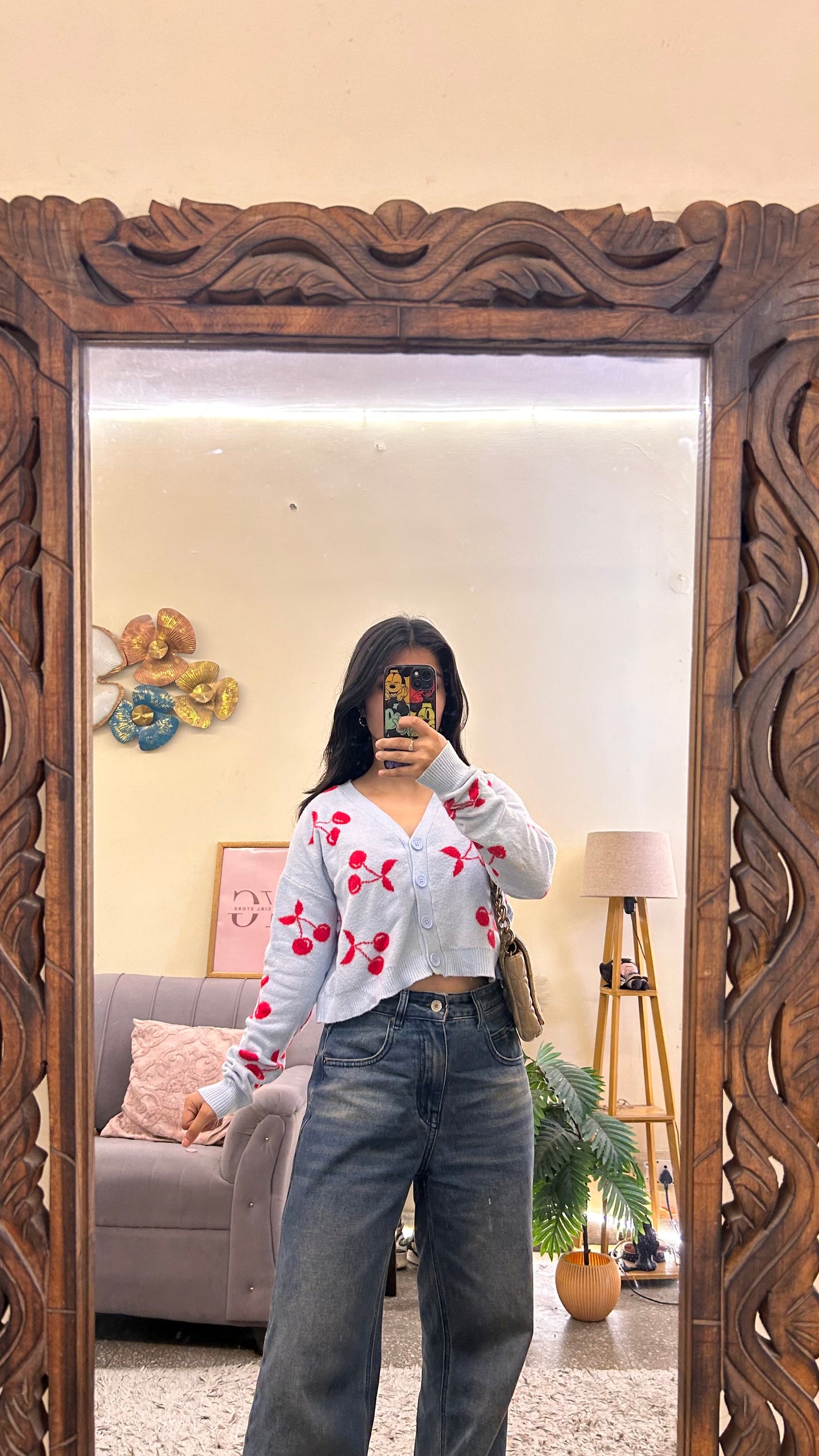 167)pintrest sweater size -xs-s thrifted