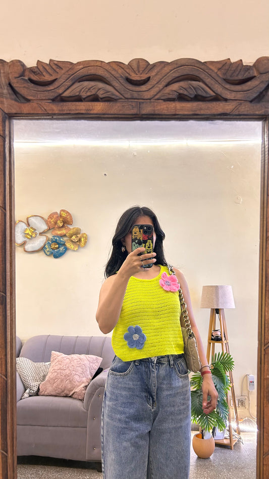 71) cute top 30-34 bust