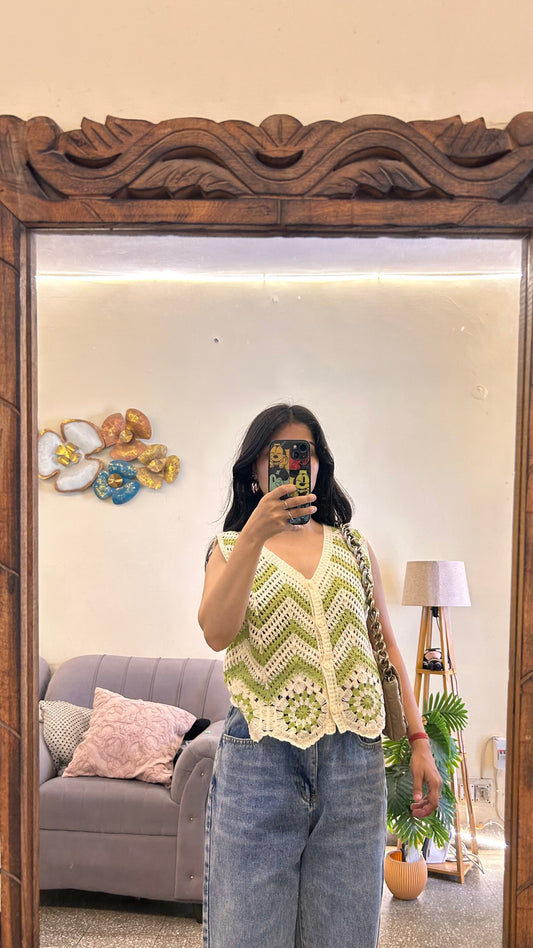 32 ) cute top 34-36 bust