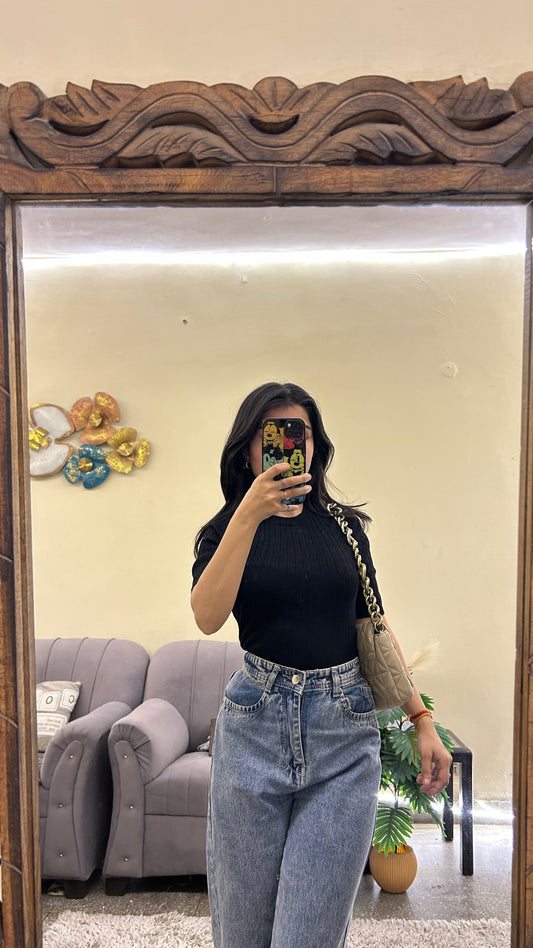 Cute top 32-36 bust