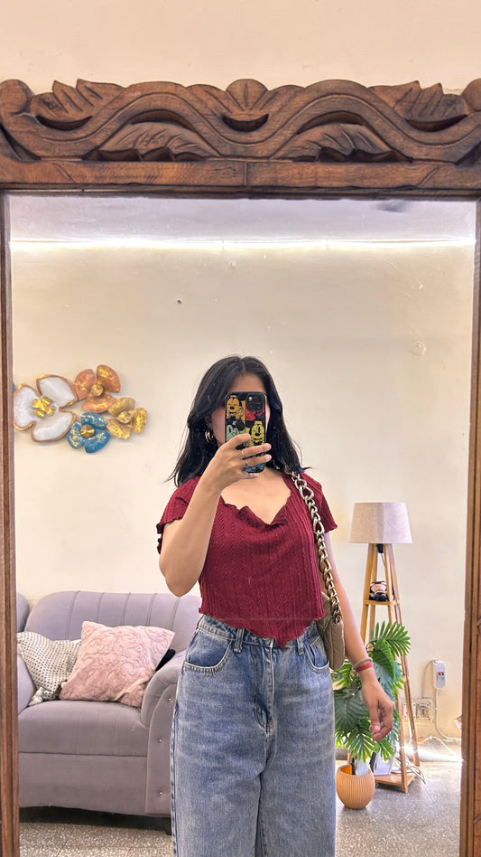 72) cute top 32-34 bust